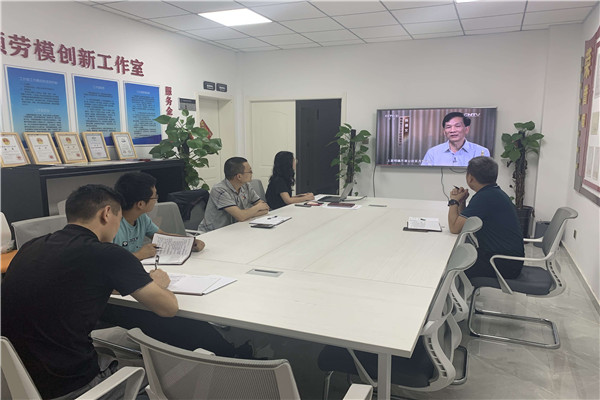 1601430102972438.jpg 7DT4`0DYPIZ~H4U_{6@8CYB.JPG