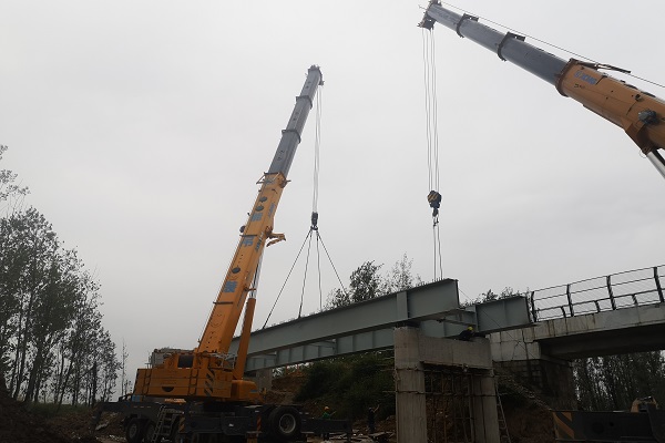 1630996489860945.jpg 3efa2d6b89eeea3ff4f64afa2a2d923.jpg